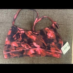 Lululemon Flow Y Sports Bra NWT Size 6